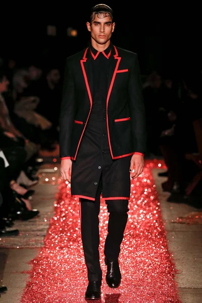 Look 21